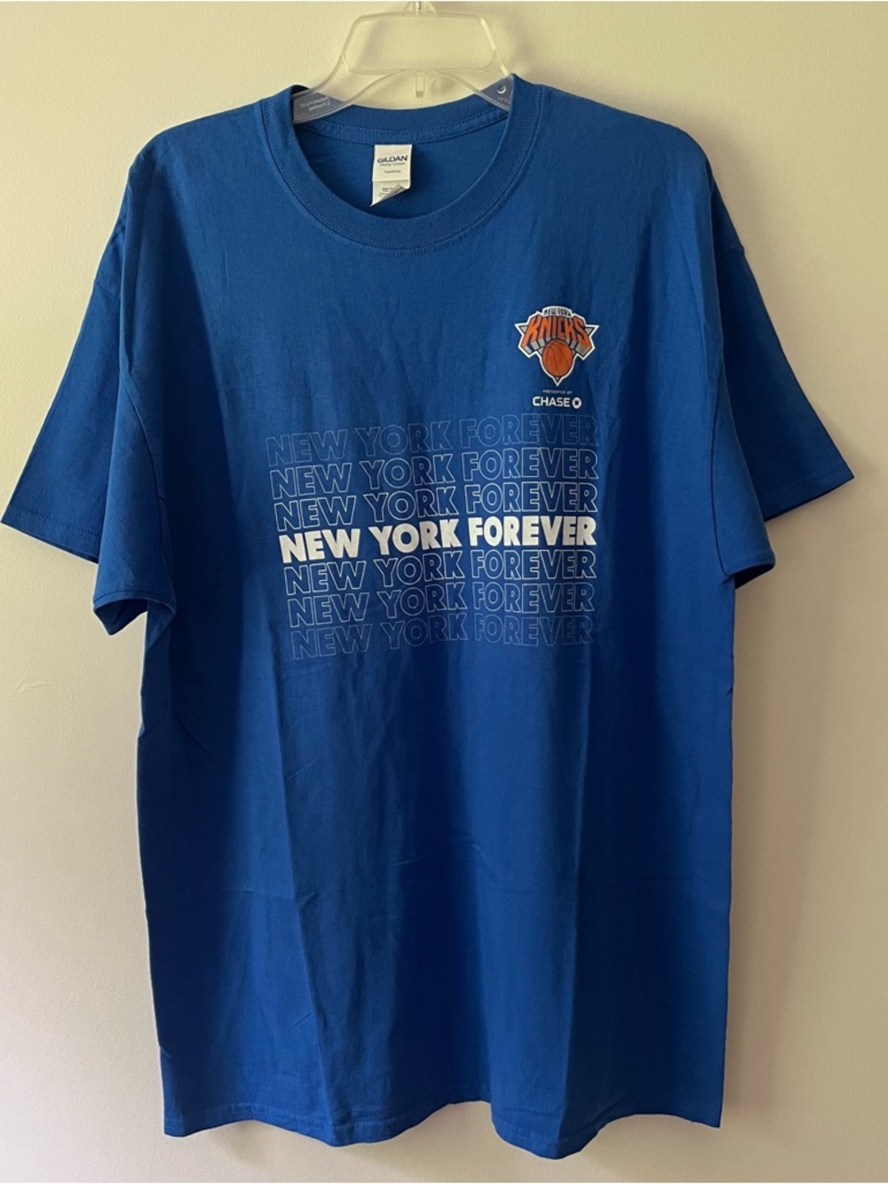 NBA New York Knicks Basketball Short Sleeve T-Shirt Blue XL NEW
